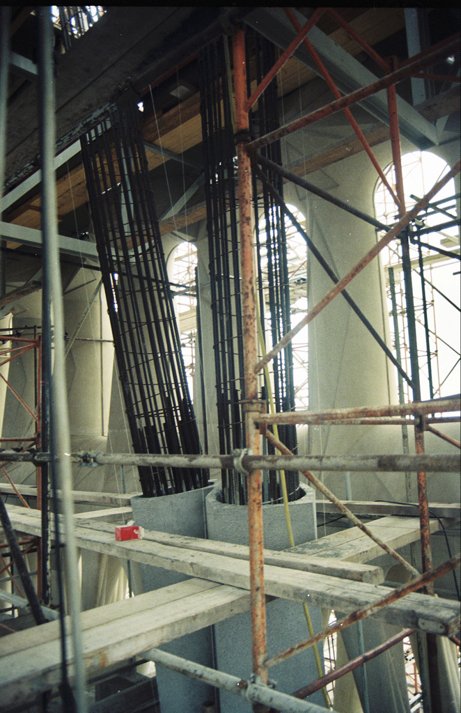 Estructura de formigó armat en la construcció de les columnes