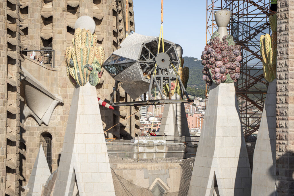 braç creu sagrada família